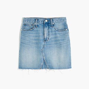‼️ Madewell Rigid Denim A-Line Mini Jean Skirt